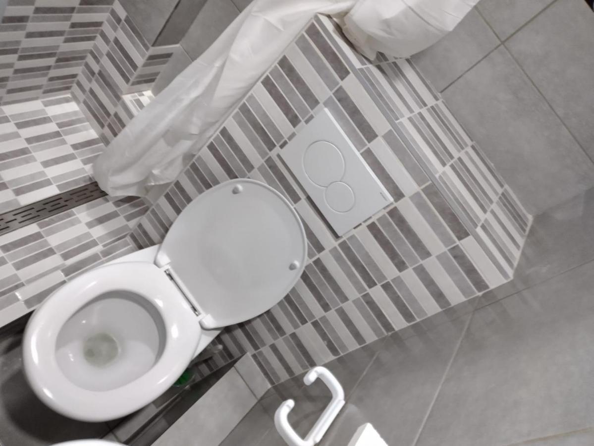 Hotel La Potiniere Schaerbeek Εξωτερικό φωτογραφία